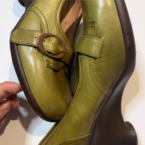 John Fluevog Sharon Shoes - Picture 8 of 8